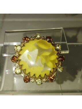 Lucite Brooch Pin Yellow Glow Vintage Rhinestone Gold Tone Filigree Setting MCM